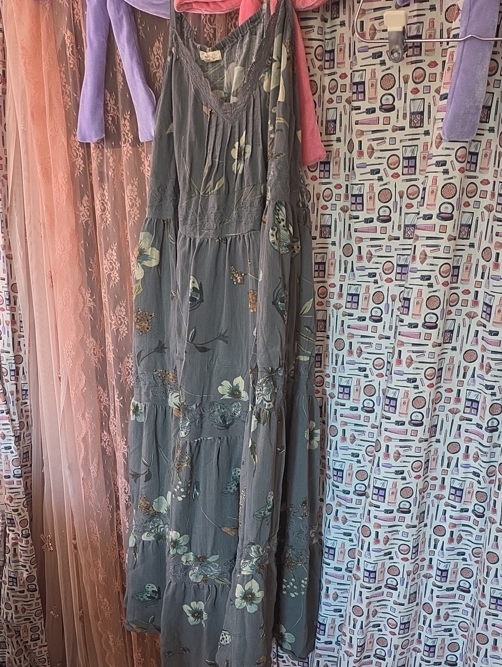 Torrid FESTI SIZE 2 Gray Blue Floral Tiered Maxi Dress